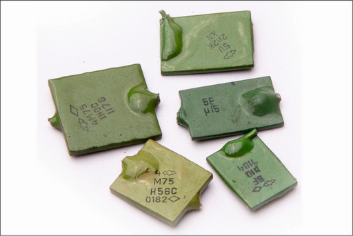 [113-210-001] Capacitors–PdPt – KM green main group